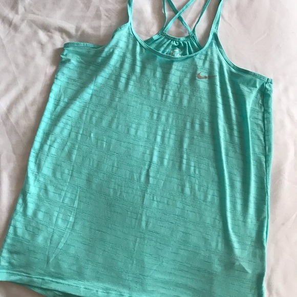 Nike Dri-Fit Aqua Blue Athletic Tank Top in xSmall - Picture 2 of 6